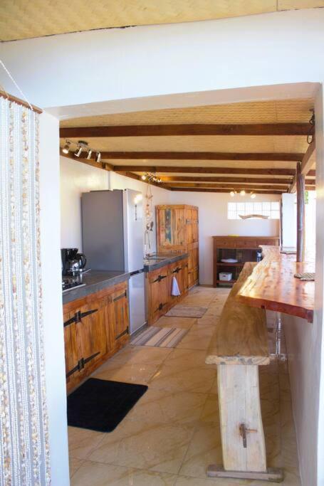 Bungalow Tiarii, Avec Acces Direct A Une Plage Privee Tevaitoa ภายนอก รูปภาพ