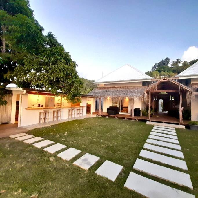 Bungalow Tiarii, Avec Acces Direct A Une Plage Privee Tevaitoa ภายนอก รูปภาพ